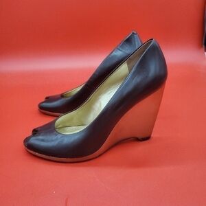 Nine West Yamaris Black Wedge Peep Toe Pump 7M Shoes
